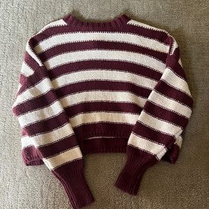 Billabong sweater, cream and maroon patterned, size small.